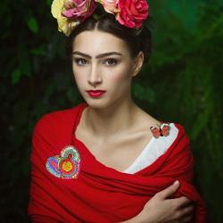 broszka,Frida,serce - Broszki - Biżuteria