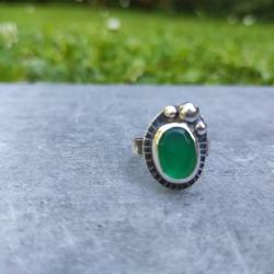 Delikatny pierścionek z zielonym onyksem - Pierścionki - Biżuteria
