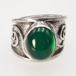 Pierścionek z zielonym onyksem - Pierścionki - Biżuteria