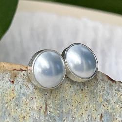 srebrne kolczyki,sztyfty z perłami,swarovski - Kolczyki - Biżuteria