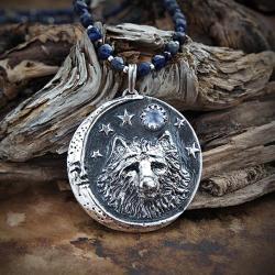 srebrny,wisior,z wilkiem,z księżycem,talizman - Naszyjniki - Biżuteria