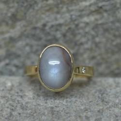 elegancki złoty pierścionek z szarym szafirem - Pierścionki - Biżuteria