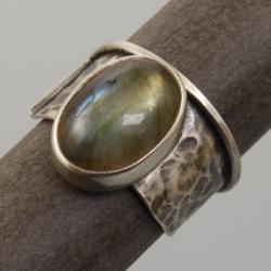pierścionek z zielonym labradorytem - Pierścionki - Biżuteria