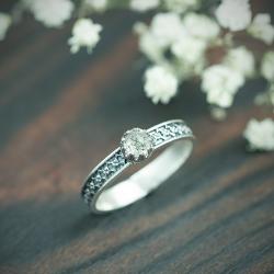geometryczny,elegancki pierścionek kwarcem - Pierścionki - Biżuteria