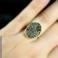 Pierścionki nowoczesny pierścionek z surowym mołdawitem
