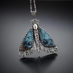 srebrna ćma,unikat,motyl,naszyjnik artystyczny - Naszyjniki - Biżuteria