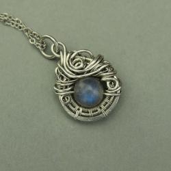 mały wisiorek,labradoryt,wire wrapping - Wisiory - Biżuteria