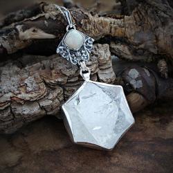 srebrny,wisior,z kryształem górskim,długi - Naszyjniki - Biżuteria