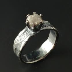 diament,pierścionek z diamentem surowym,srebro - Pierścionki - Biżuteria