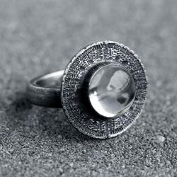srebrny pierścionek z kryształem górskim - Pierścionki - Biżuteria