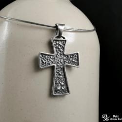 Krzyżyk,surowy,srebro,prezent,silver,krzyż - Wisiory - Biżuteria