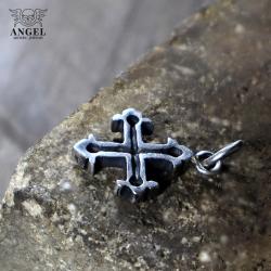 krzyż srebrny,surowy naszyjnik męski - Wisiory - Biżuteria