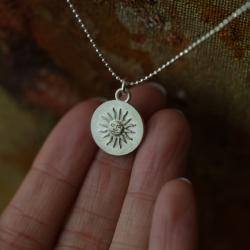 wisiorek ze słońcem,amulet ze srebra - Wisiory - Biżuteria