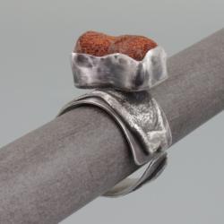srebrny pierścionek z koralem - Pierścionki - Biżuteria