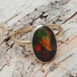 czarny opal pierścionek złoty,opal szlachetny - Pierścionki - Biżuteria