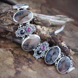 srebrna artystyczna bransoletka z granatem rubinem - Bransoletki - Biżuteria