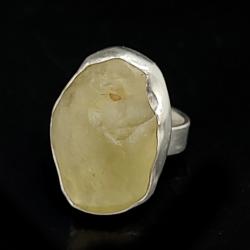 Unikatowy pierścieńszkło libijskie,srebro,złocisty - Pierścionki - Biżuteria