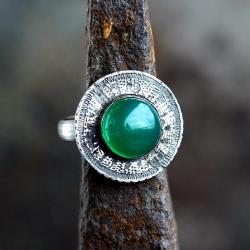 srebrny pierścionek tribal z zielonym onyksem - Pierścionki - Biżuteria