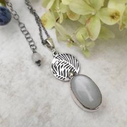 Delikatny naszyjnik z kamieniem księżycowym,srebro - Naszyjniki - Biżuteria