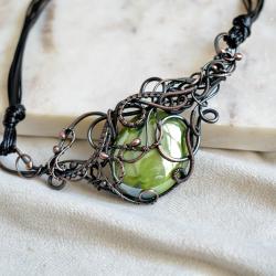 wire wrapping,miedź,zielony,szkło,retro - Naszyjniki - Biżuteria