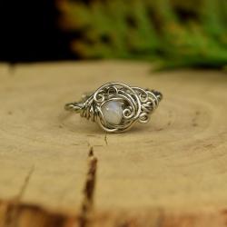 pierścionek,kamień księżycowy,wire wrapping - Pierścionki - Biżuteria