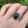 Pierścionki Elegancki pierścionek z czarnym onyksem