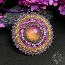 mandala,okrągły różowy medalion,misterny - Wisiory - Biżuteria
